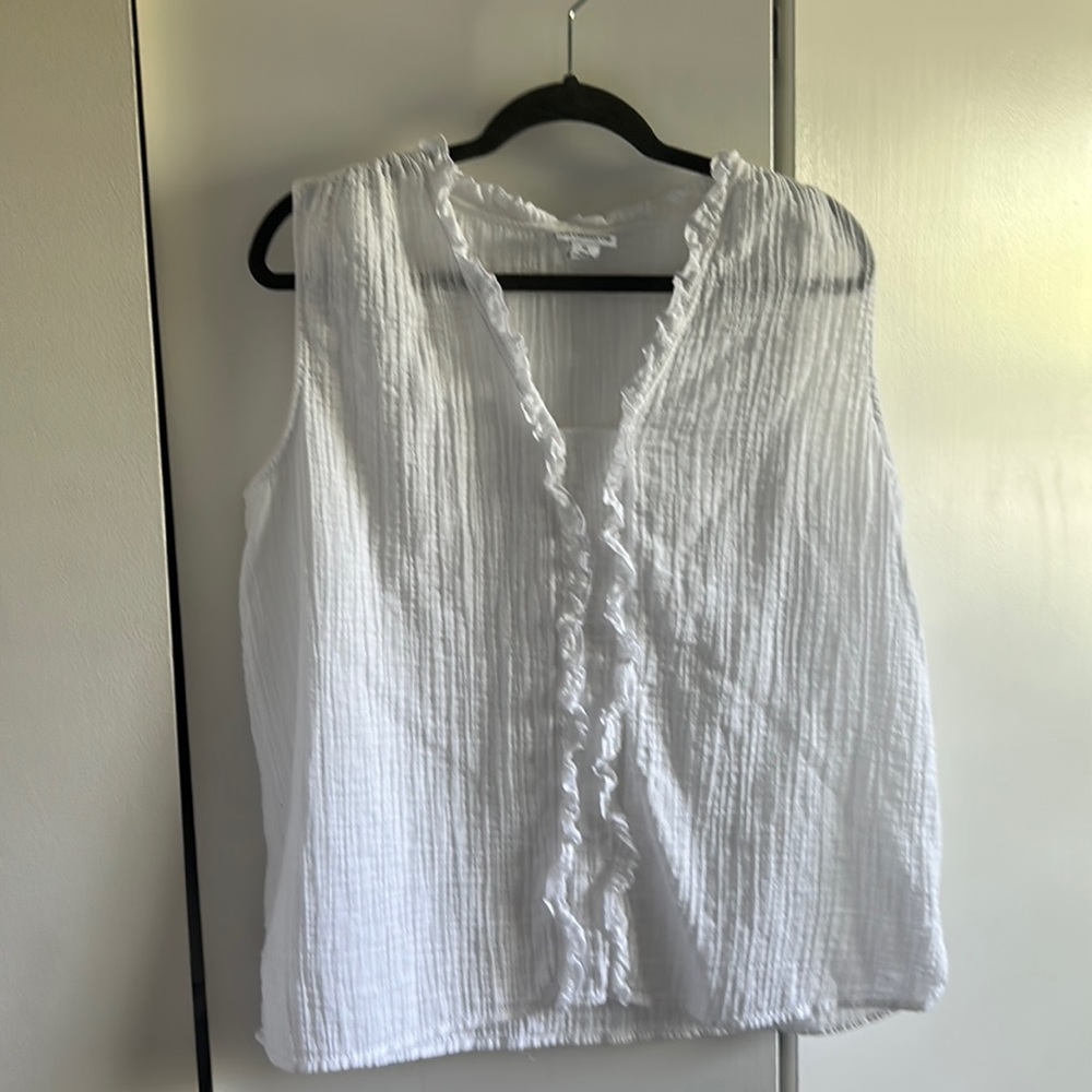 Adorable, summer top